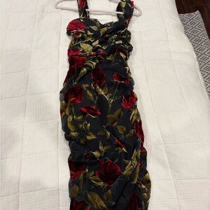 Missguided Rose Velvet Draped Dress